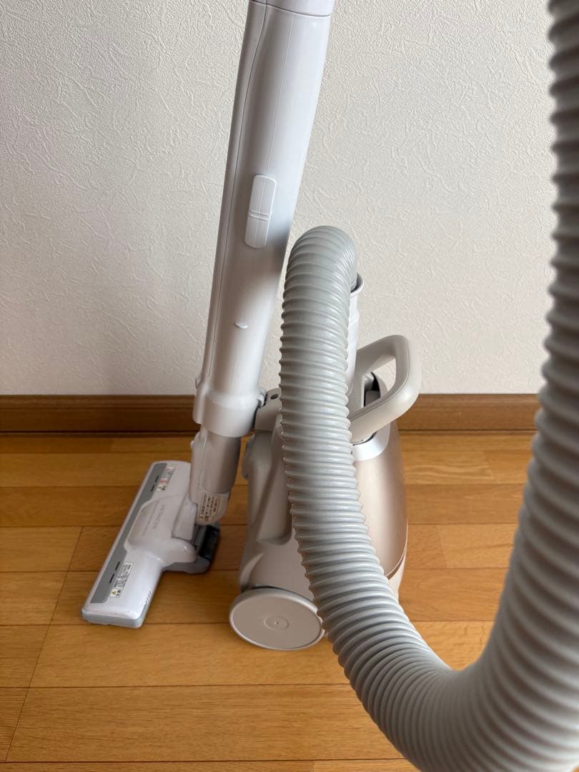 日立　紙パック式掃除機　CVKP90H 強力吸引