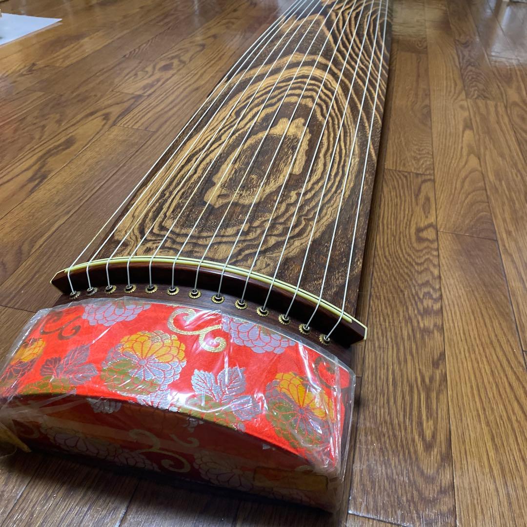 琴　13弦　カバー　持ち運びケース付属　約180×27㎝