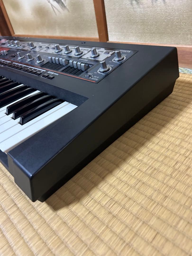 ローランド SH-201 アナログ(モデリング)シンセサイザー