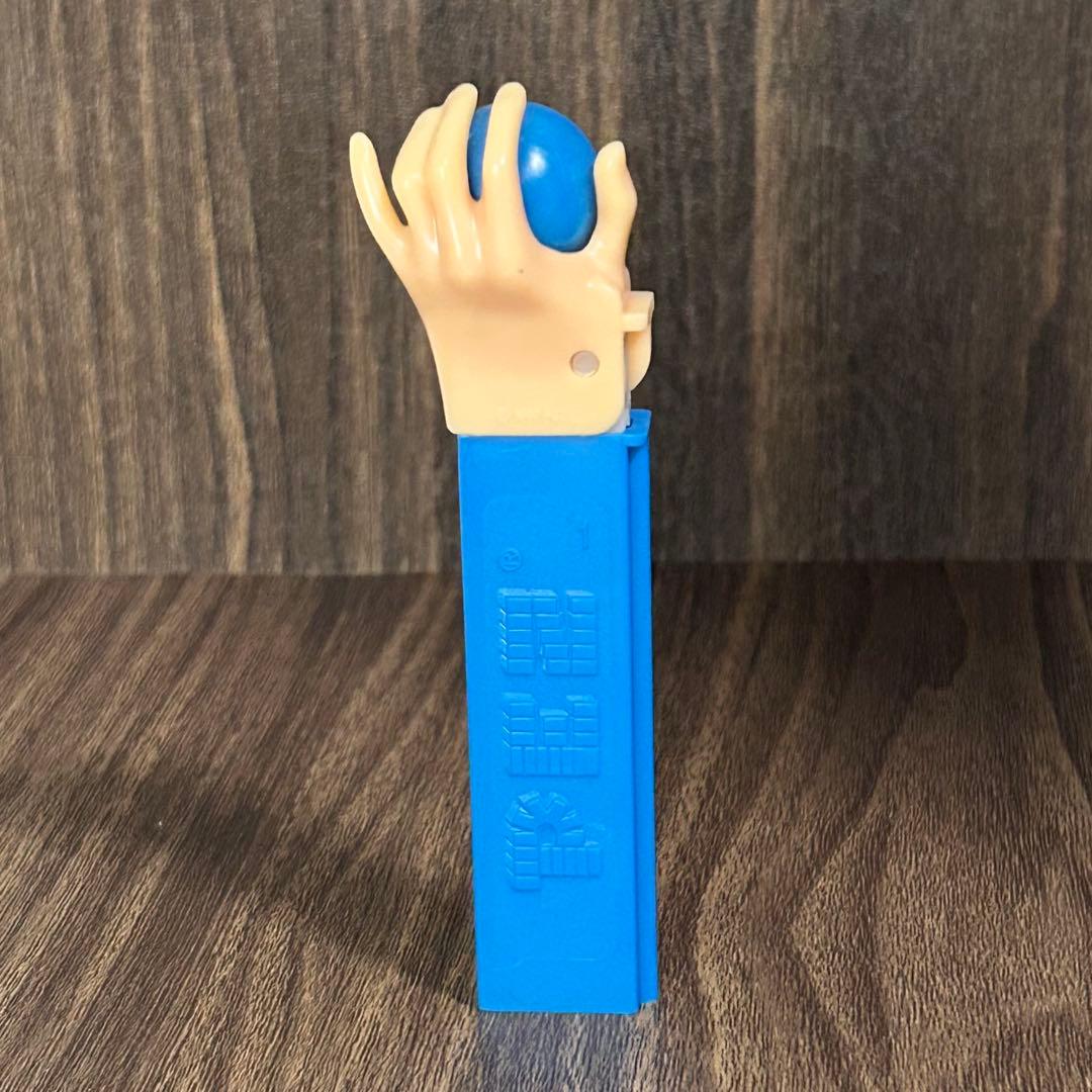 2005年 FX Toy Show 3daypass 限定配布 　(青×白)