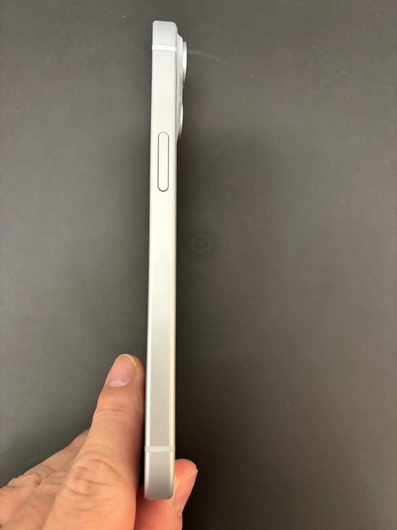 【最終値引】iPhone15 128GB SIMフリー　100%