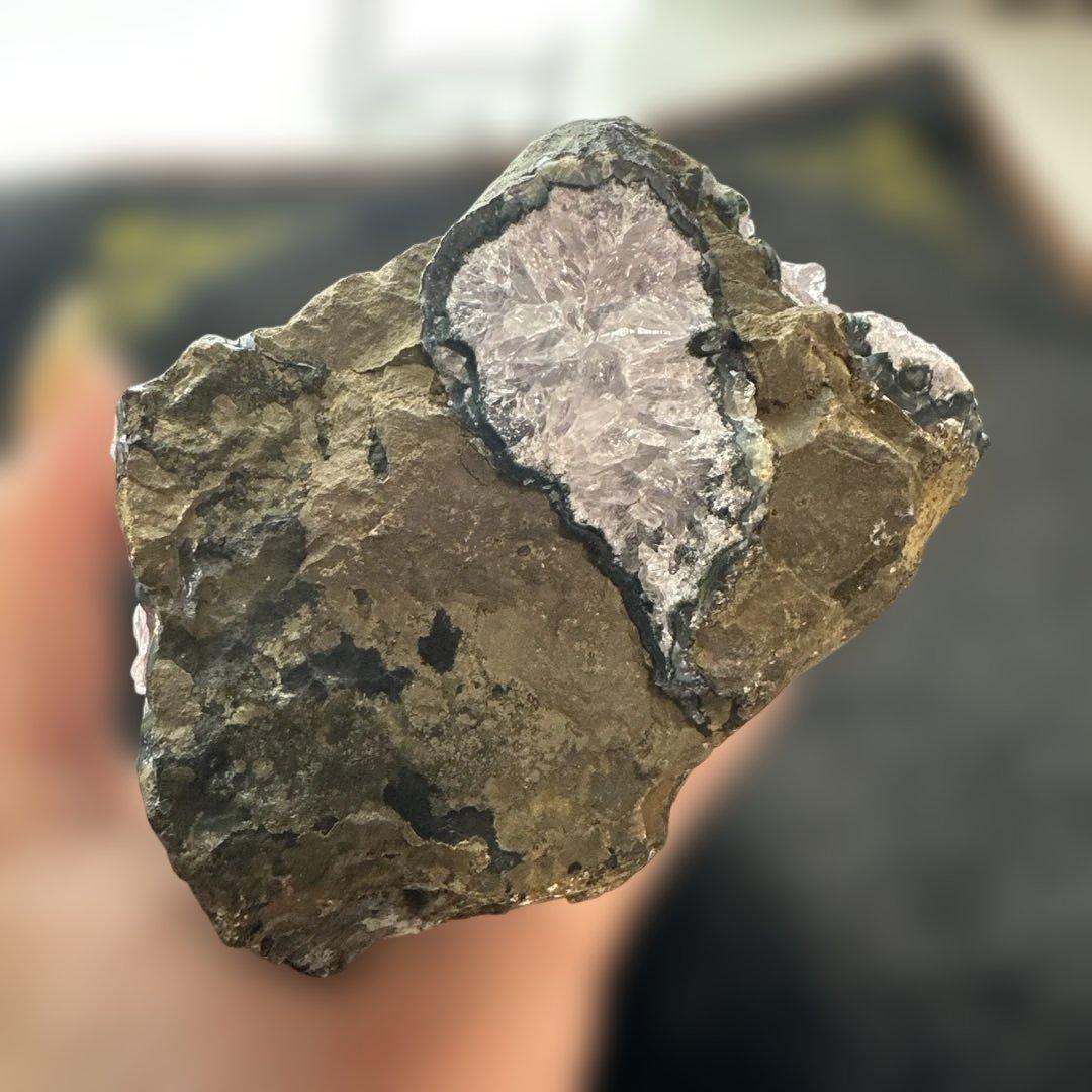 【あきこ出品】ホワイト アメジスト クラスター、ゼウスシトリンタワー3本