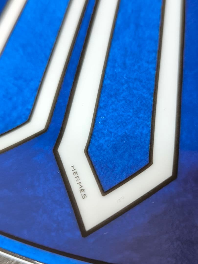 HERMES エルメス ブルー ダイユール ラウンドタルトプレート 32 cm.