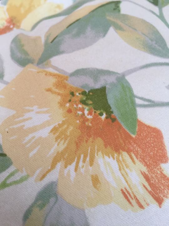 お値下げ【新品・未使用】花柄クッション（オーダー品） ２個 ^_−☆