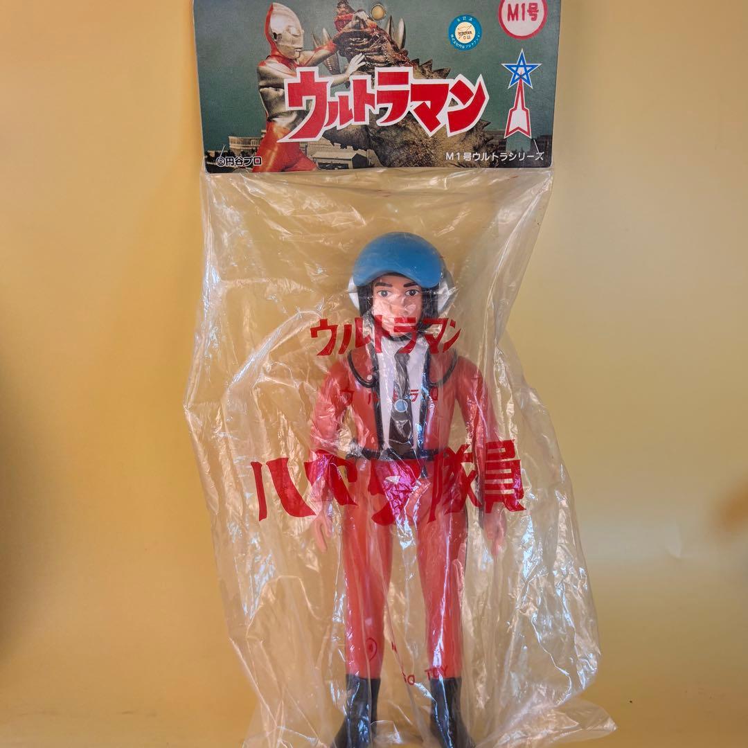 マルサン・ウルトラマン450 目無塗装・M1号 ハヤタ隊員・ブルマァク ギガス