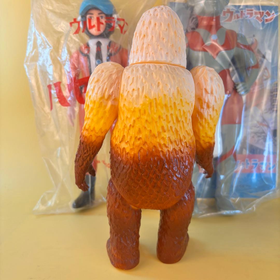 マルサン・ウルトラマン450 目無塗装・M1号 ハヤタ隊員・ブルマァク ギガス