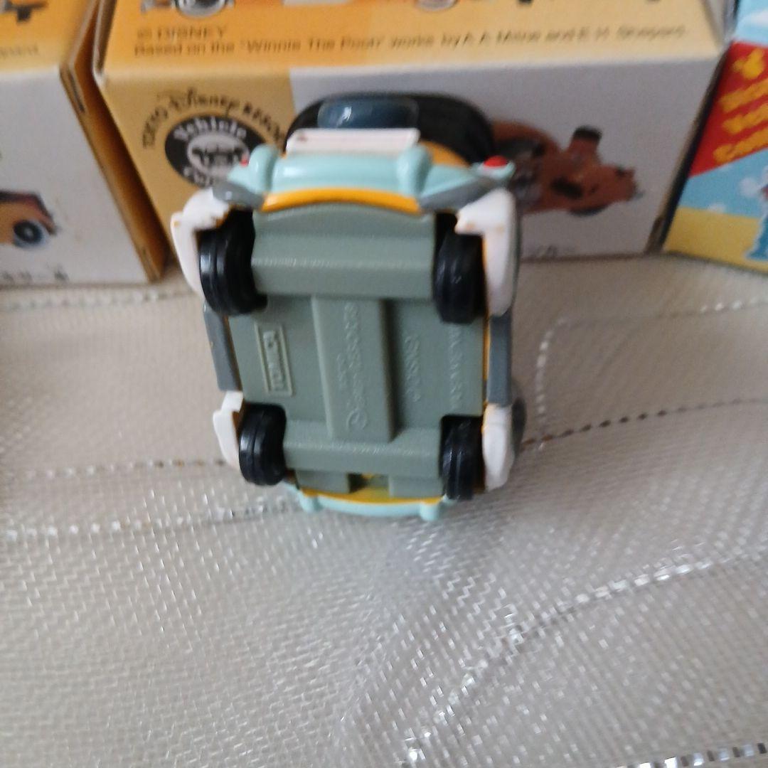トミカ ディズニー 　プーさんのミキサー車 　ダンボなど