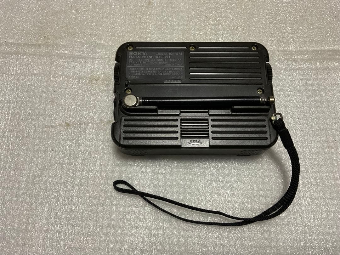 SONY／MODEL ICF-S73。FM・AM2BANDRECEIVEA。