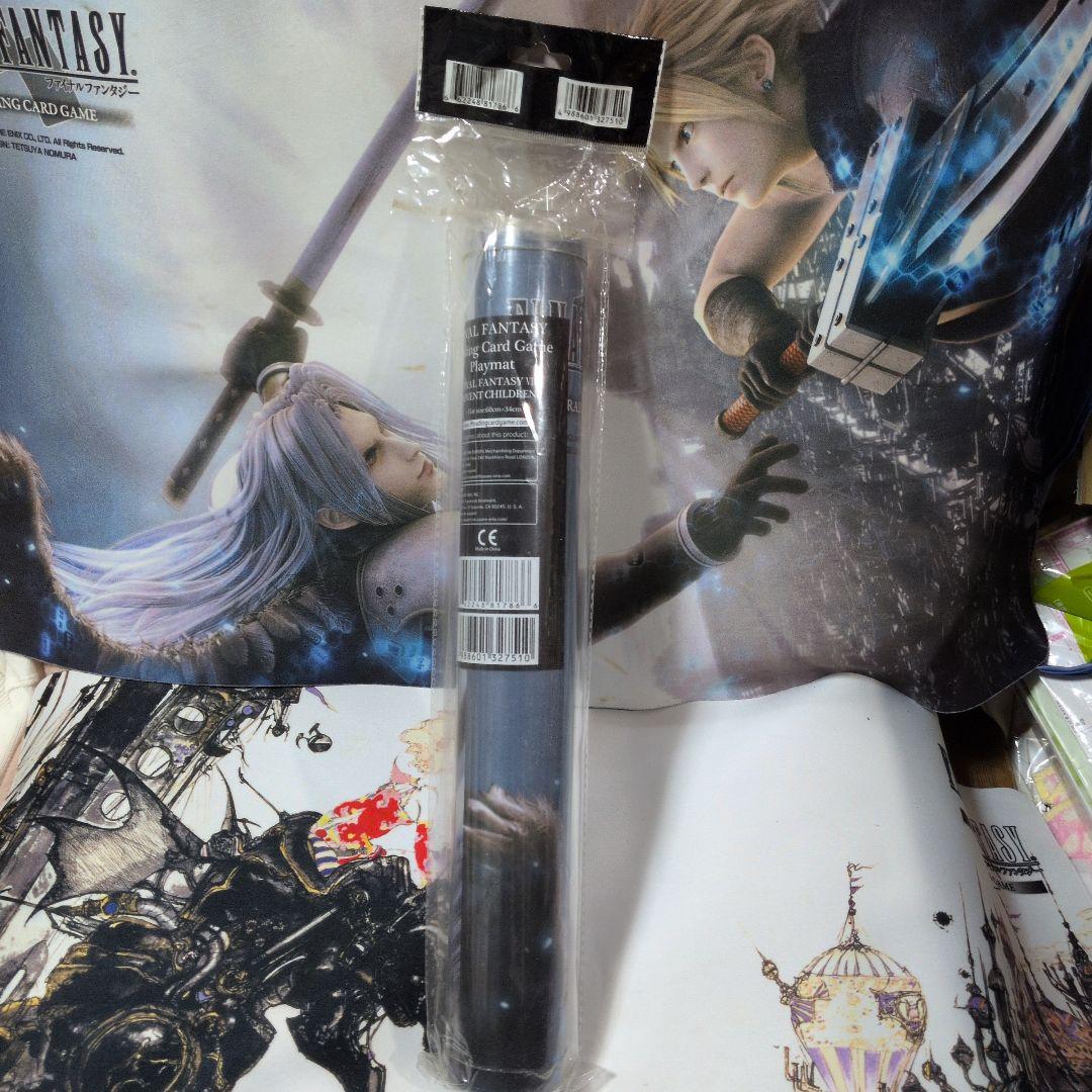 サプライ・アクセサリ・グッズ FFTCG Playmat FFVII ADVENT CHILDLEN