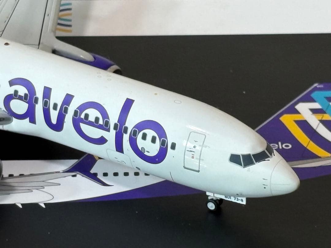 Gemini 200 AVELO エクストレイ航空 737-800 1/200