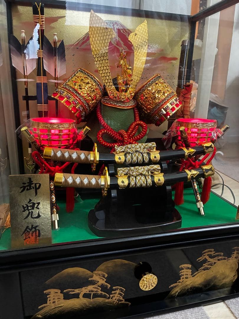御兜飾(五月人形)
