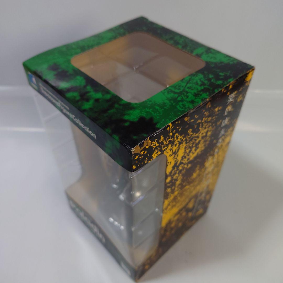 世界樹の迷宮 フィギュア パラディンの女の子 ブシドーの女の子 ★未開封新品★