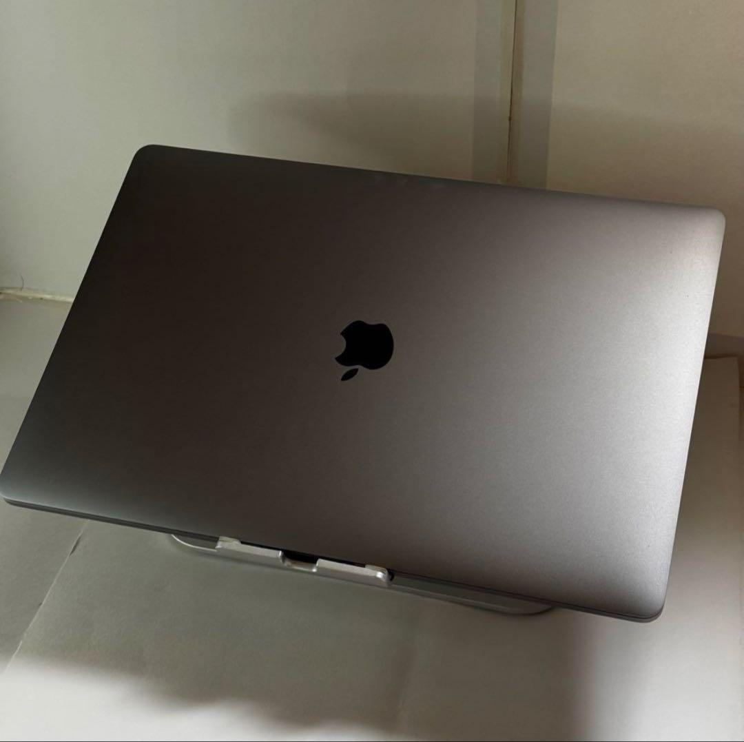 【付属品完備】MacBook Pro 15㌅ i7/16G/1TB/Radeon