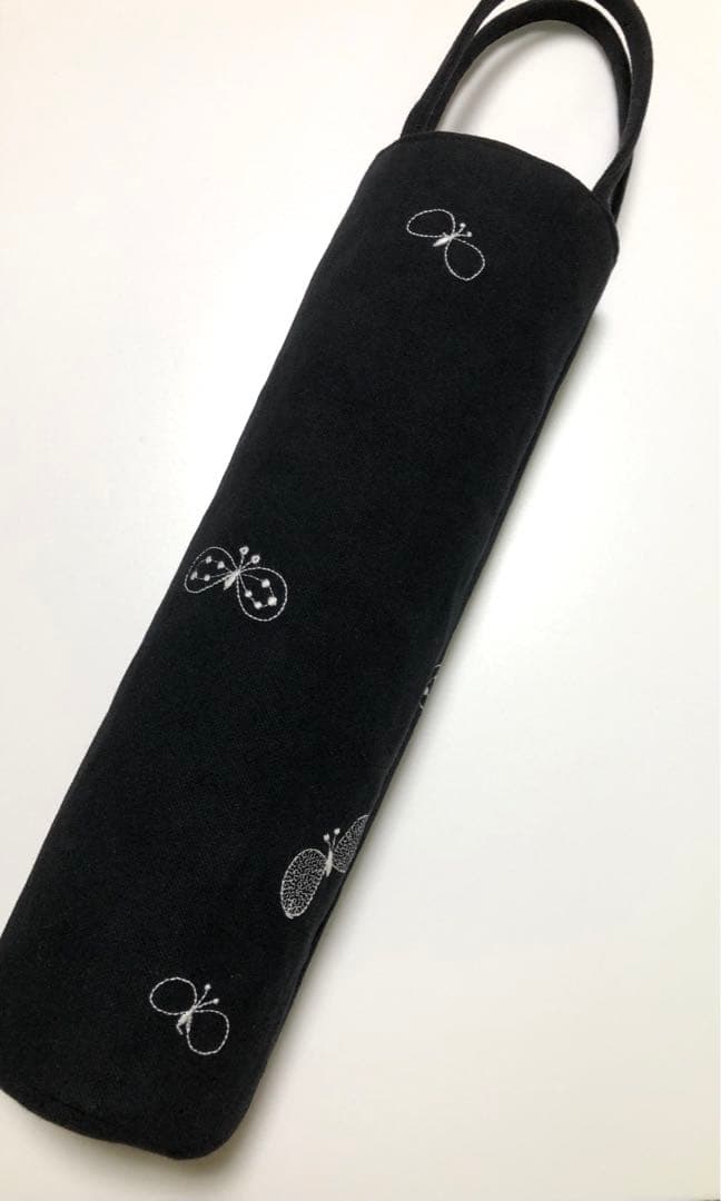 ミナペルホネン 縦長 ボトルバッグ dop 黒✖️白 水筒