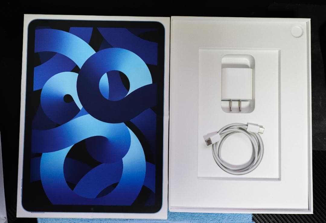 Apple iPad Air 第5世代 M1チップ ブル64GB