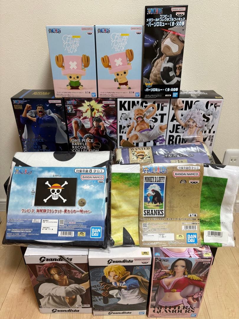 ONE PIECE フィギュア・ブランケット・タオル　まとめ売り