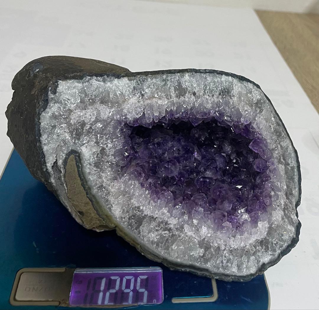 アメジストドーム マネーボックス 天然石パワーストーン 紫水晶 幸運 1.2kg