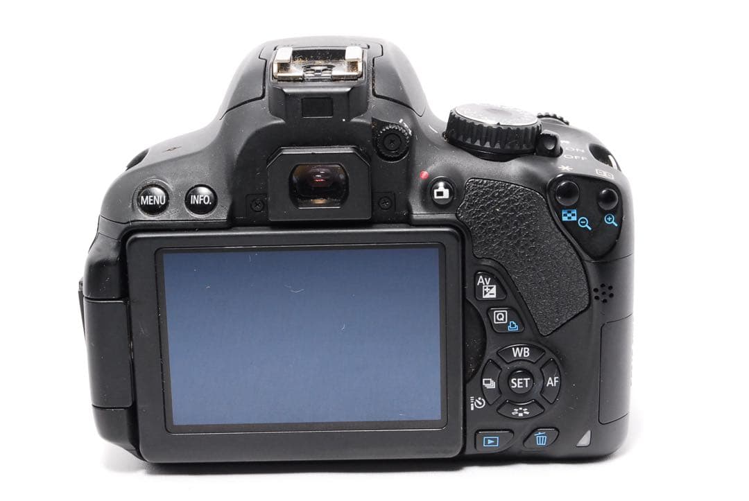 ◆ショット数少なめ◆Canon Kiss X6i◆一眼レフカメラ◆スマホ転送OK