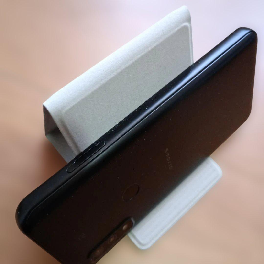 富士通 FCG01 arrows We ブラック