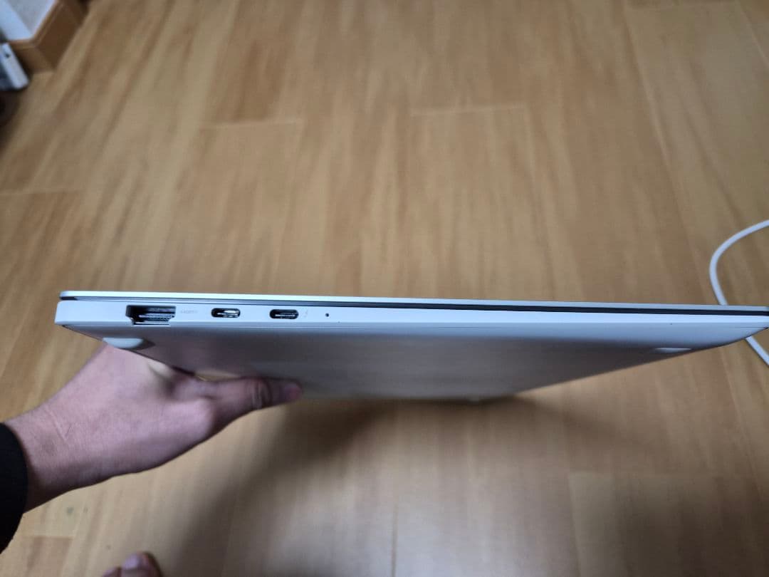 Galaxy Book Pro 15.6インチ シル バー