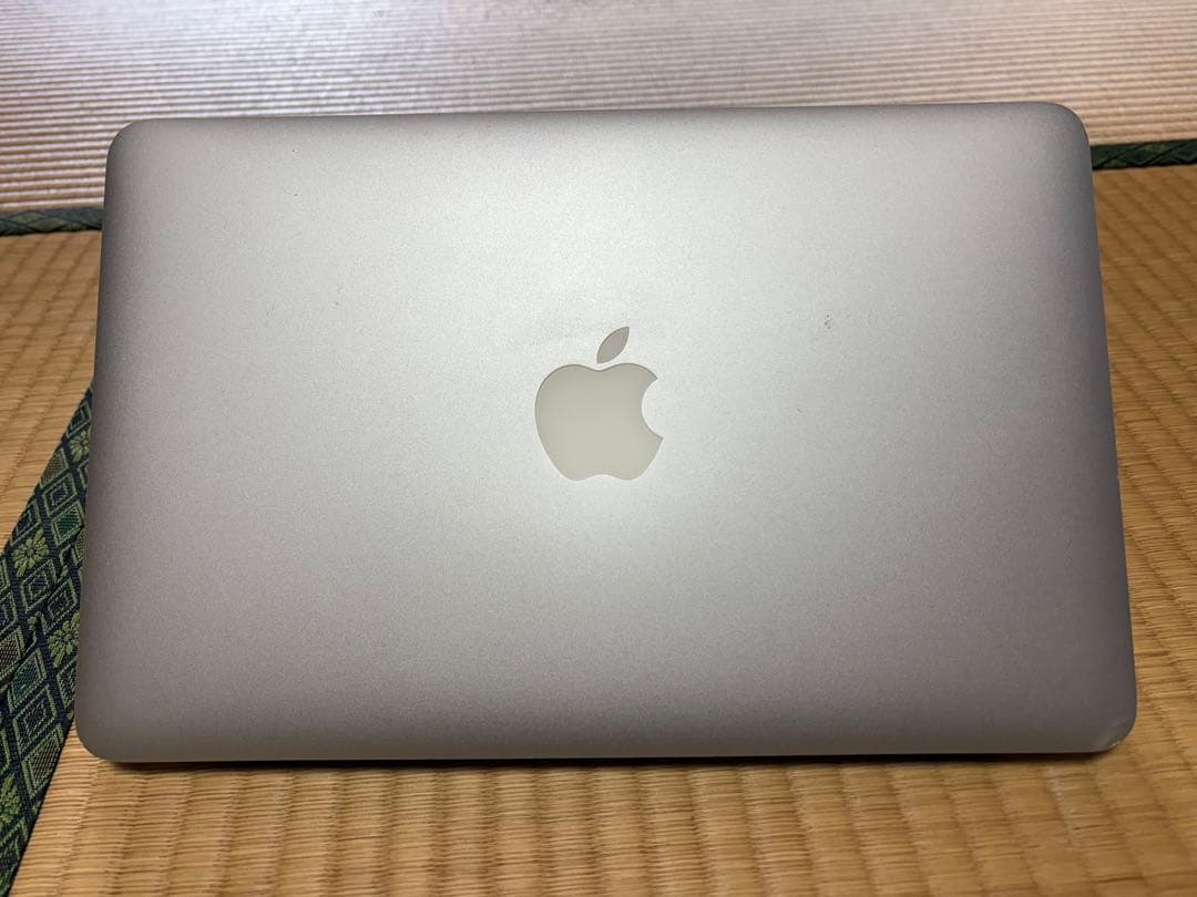 MacBook Air 11-inch, Early 2014 11インチ　箱付