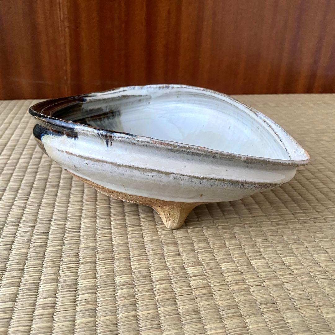 美品 未使用 唐津焼 岡本作礼造 【朝鮮唐津】 鮑型 脚付鉢 大鉢 共箱