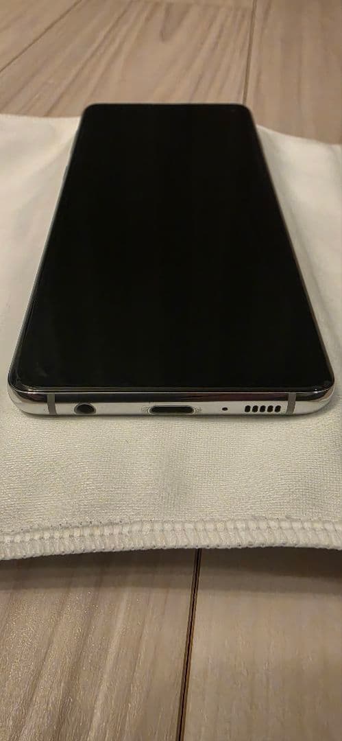Galaxy S10 ホワイト