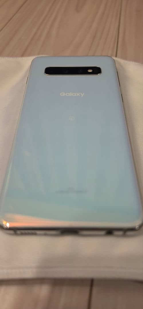 Galaxy S10 ホワイト