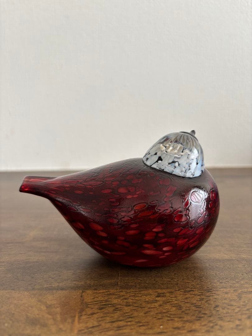 イッタラバード　ROSY FINCH