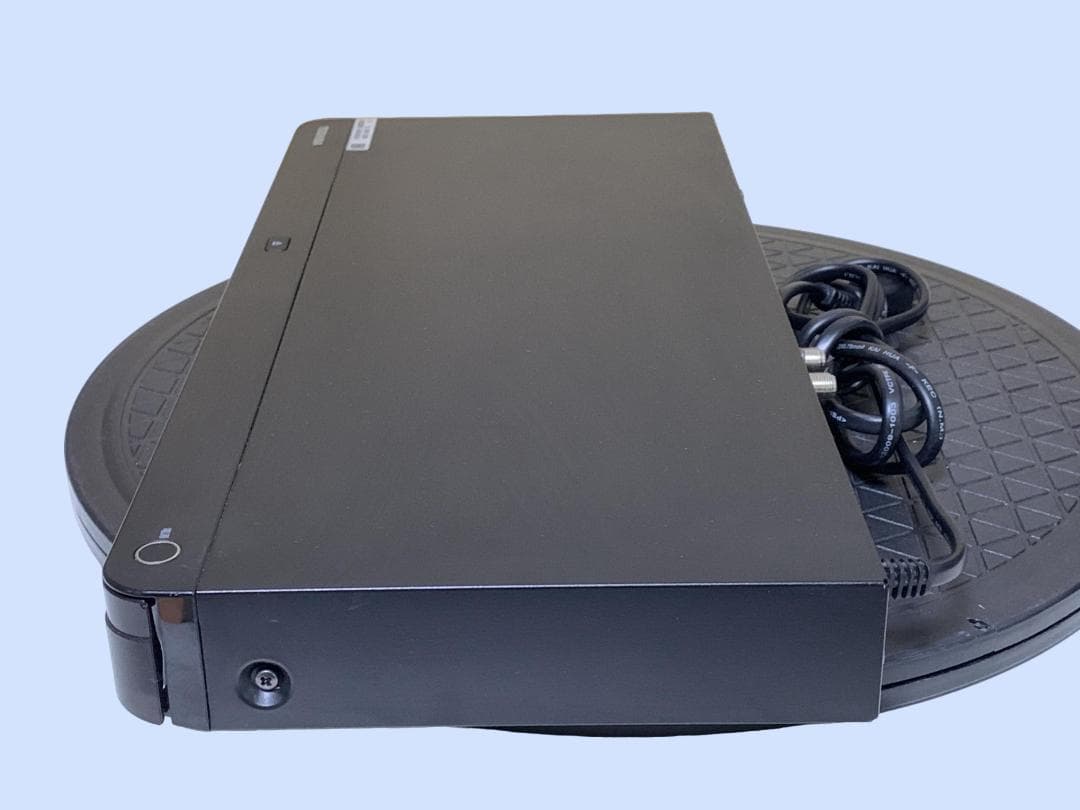 M8324 東芝 REGZA ブルーレイレコーダー DBR-T2008