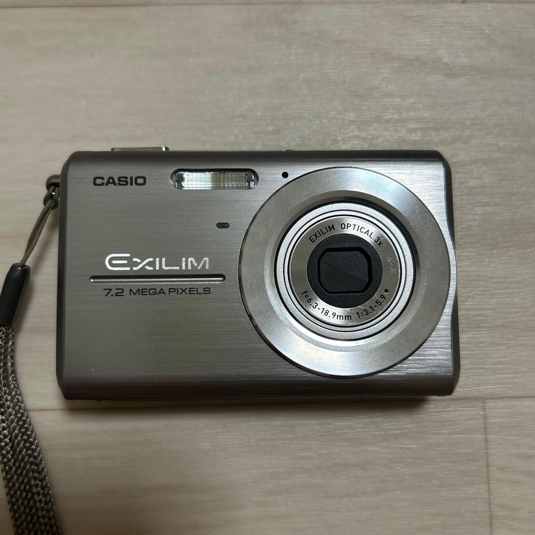 CASIO EXILIM EX-Z75 デジタルカメラ シルバー