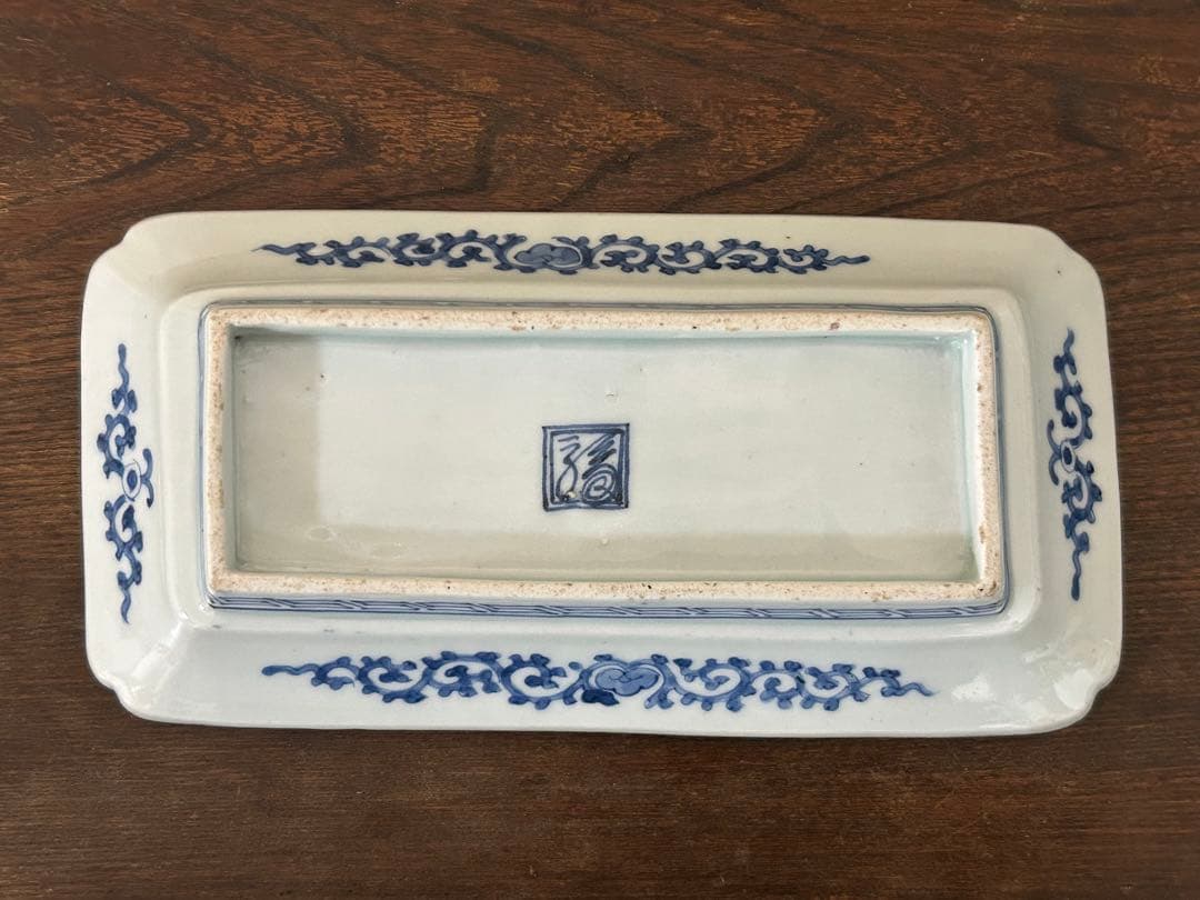 古伊万里　染付　蛸唐草松梅文長皿　江戸中期　❷ (キズ、スレ有)