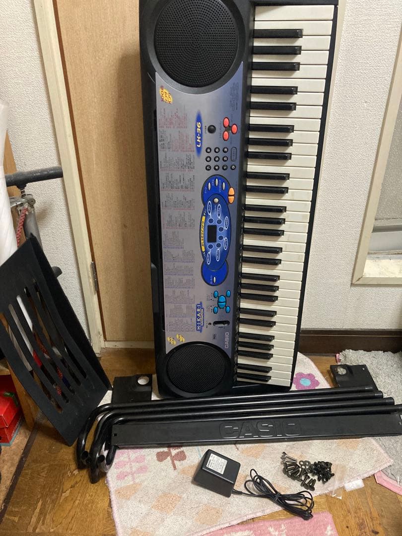 CASIO 光ナビゲーションキーボー　LK-36スタンド付き