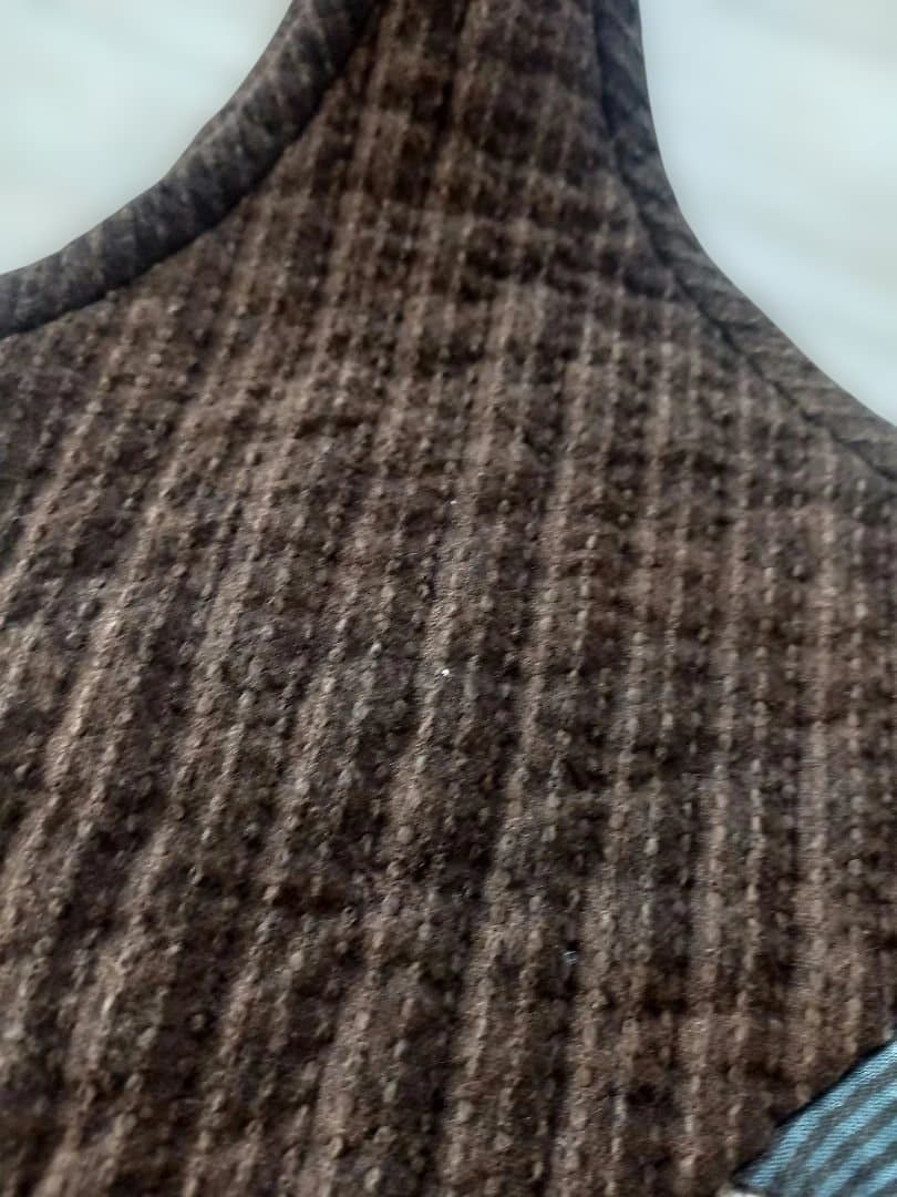 【一点もの】茶色の古布ハンドメイド　バッグ　パッチワークデザイン