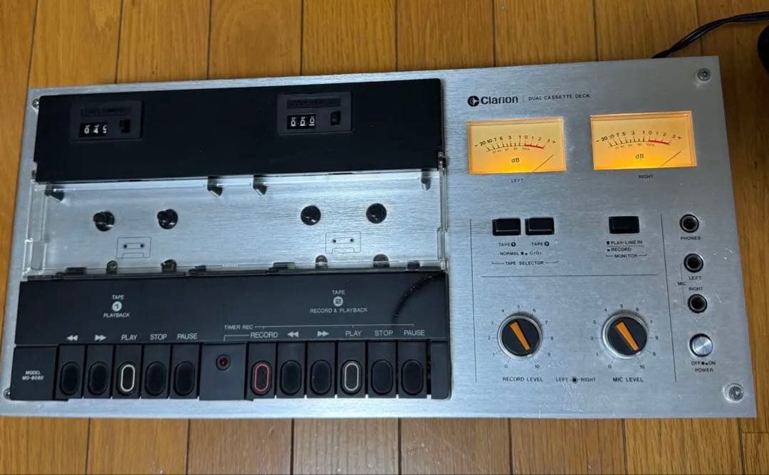 CLARION 「ダビングＸ」スタジオ気分で録音を楽しむMD-8080A