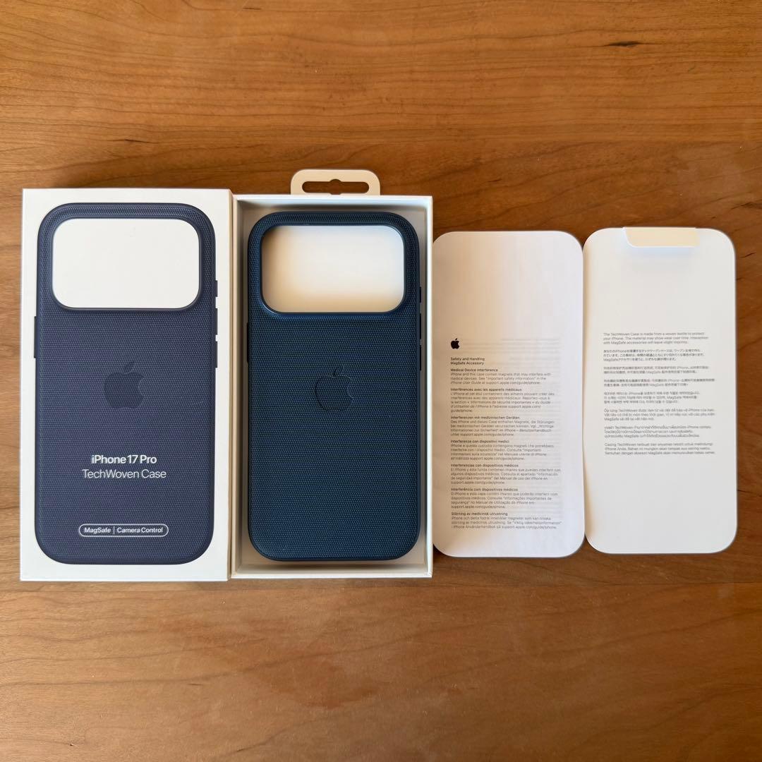 Apple純正 iPhone17 Pro テックウーブンケース 青 美品 箱付
