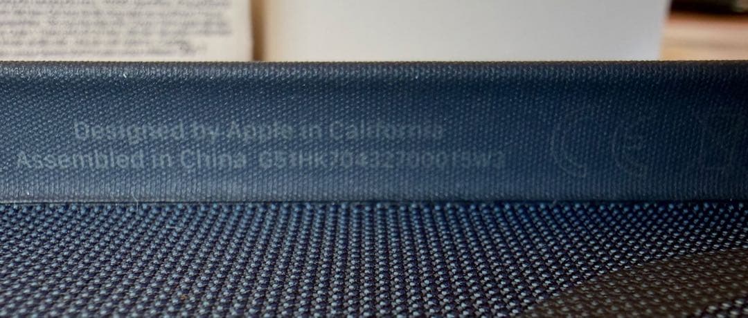 Apple純正 iPhone17 Pro テックウーブンケース 青 美品 箱付