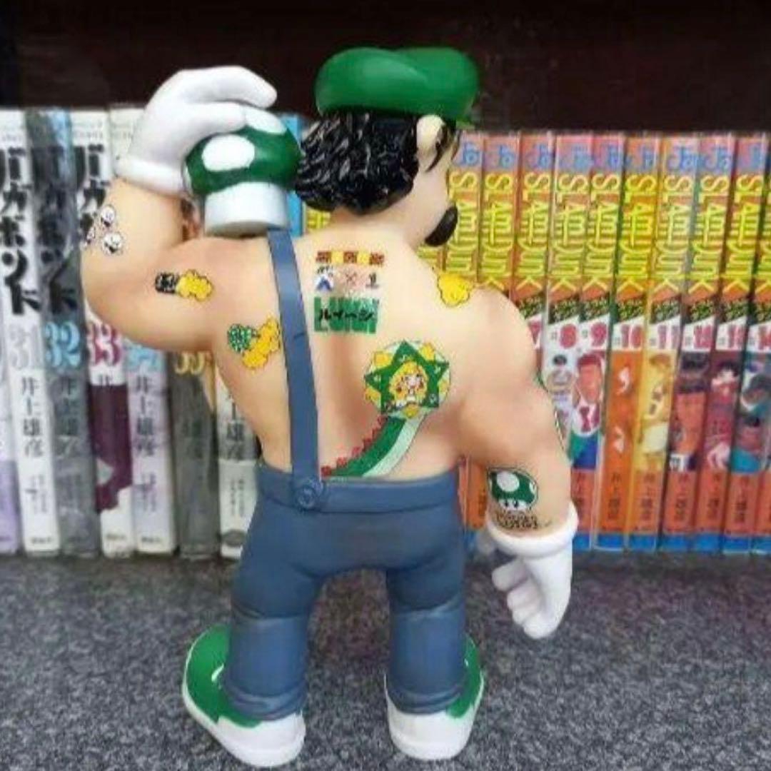 マリオ　ルイジ　スーパーマリオブラザーズ　マッチョ　フィギュア２体