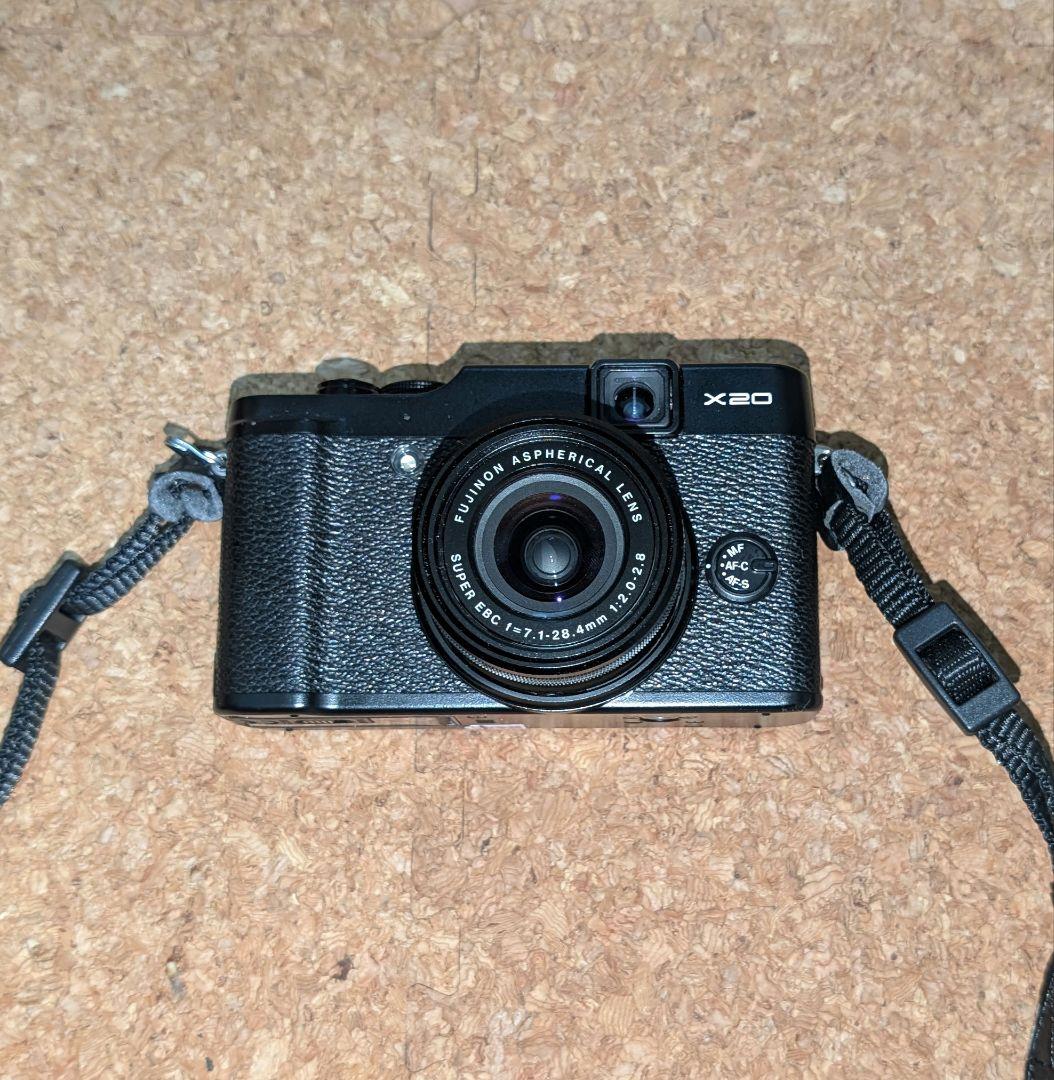 【並行輸入品】富士フイルム X20