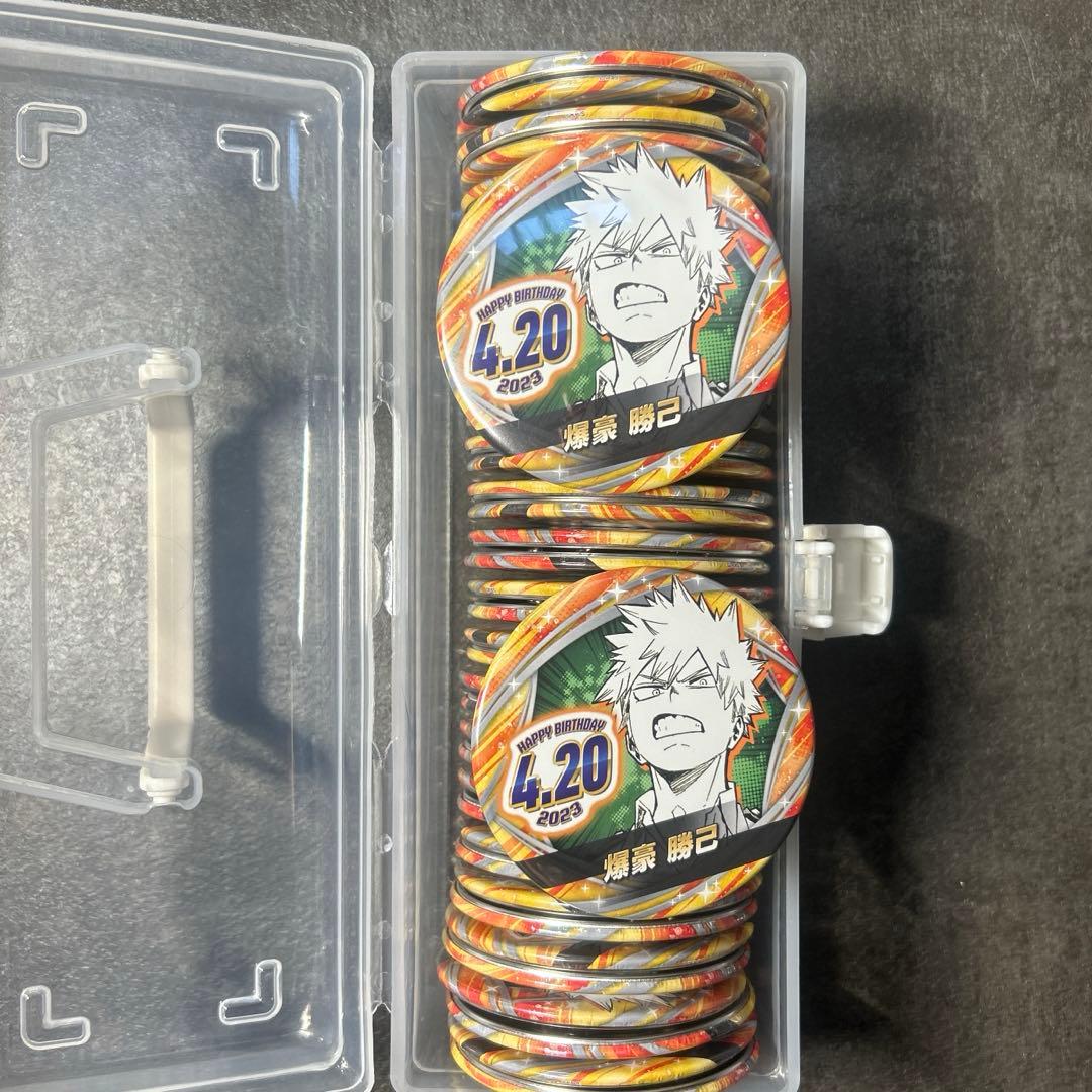 僕のヒーローアカデミア 爆豪勝己 バースデー 缶バッジ 2023 42個