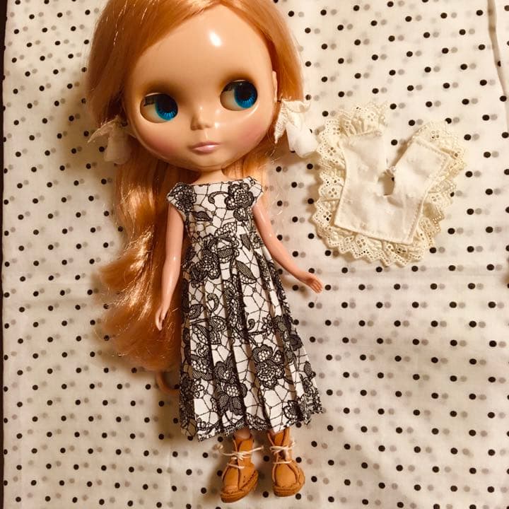 ネイビー　特別価格♡付け襟付きクラシカルワンピース　リカちゃん　ブライス