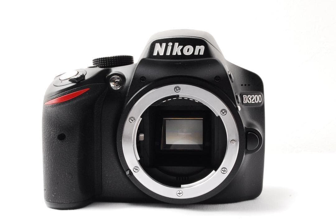 ショット数わずか❣️Nikon D3200 レンズセット スマホ転送 初心者