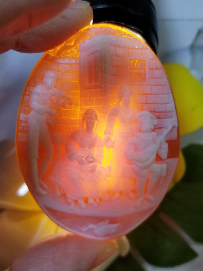 KS-194 【パスクァーレ・オッタビアーノ作】天然シェルカメオルース