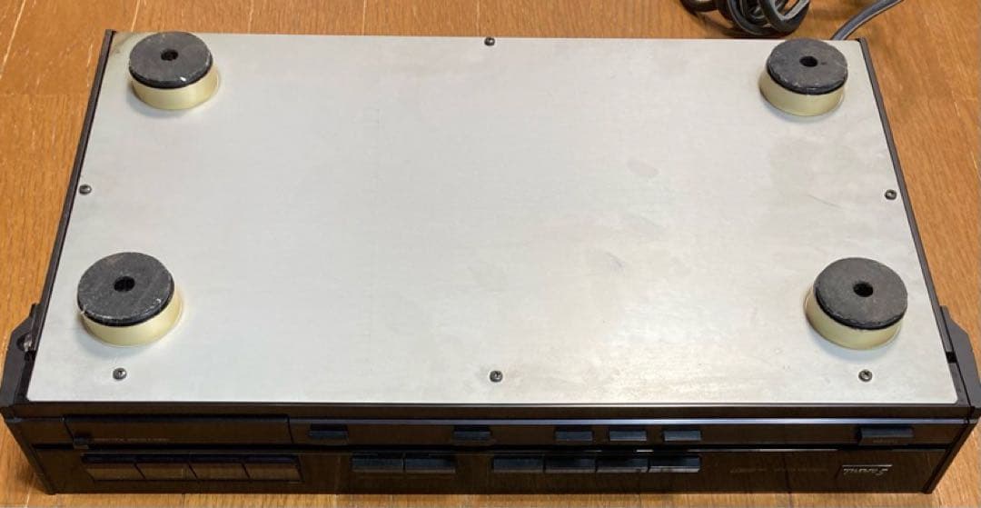 SANSUI VS-α607