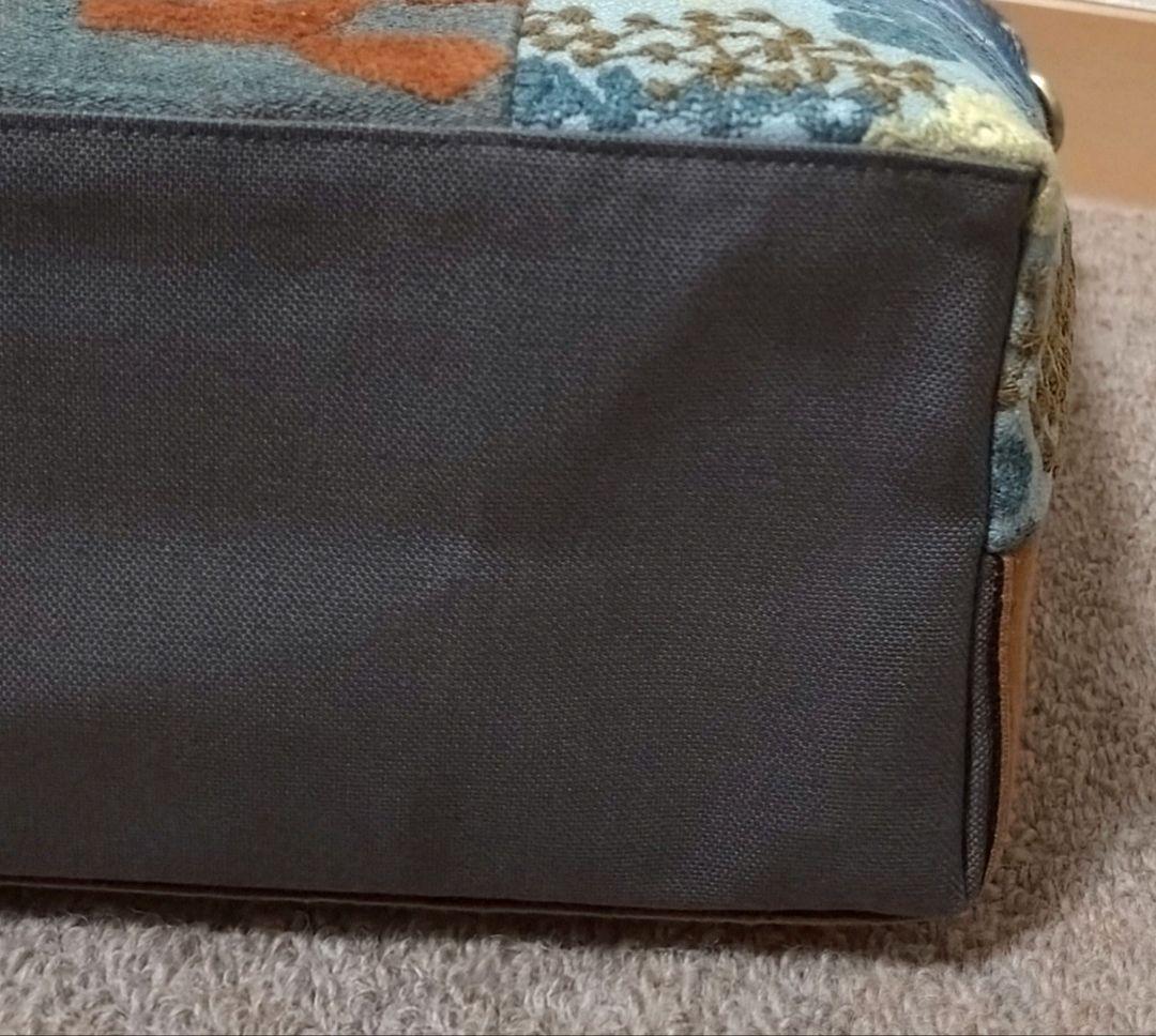 ミナペルホネントートバッグ　　　　　パッチワークハンドメイド