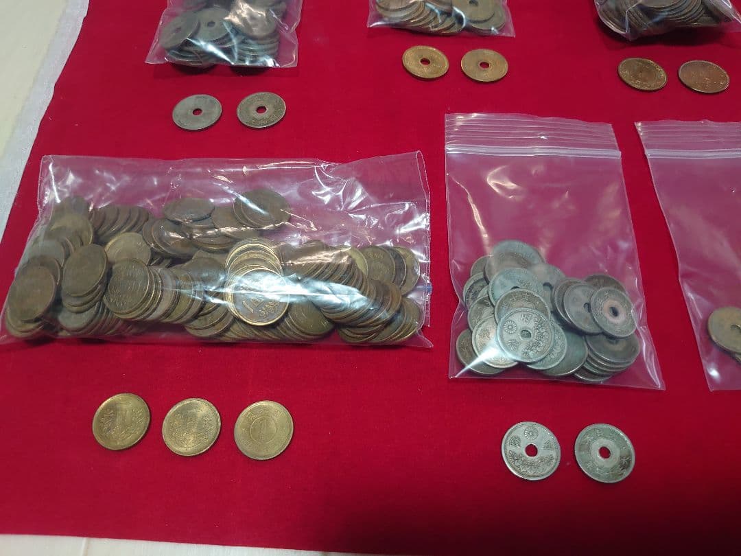 古銭 まとめ売り 半銭 五十銭 他色々 1855ｇ 洗浄品 硬貨 日本