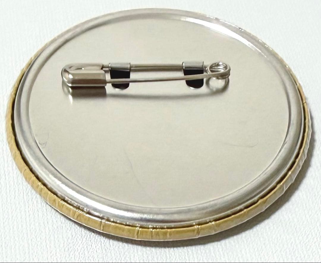 文豪ストレイドッグス　文スト　缶バッジ　芥川龍之介