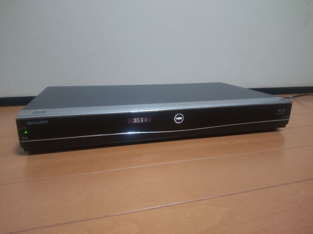 シャープ　AQUOS　BD―W560 500GB→1TB プチメンテ済み