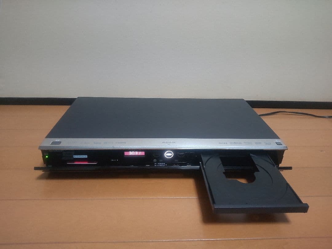 シャープ　AQUOS　BD―W560 500GB→1TB プチメンテ済み