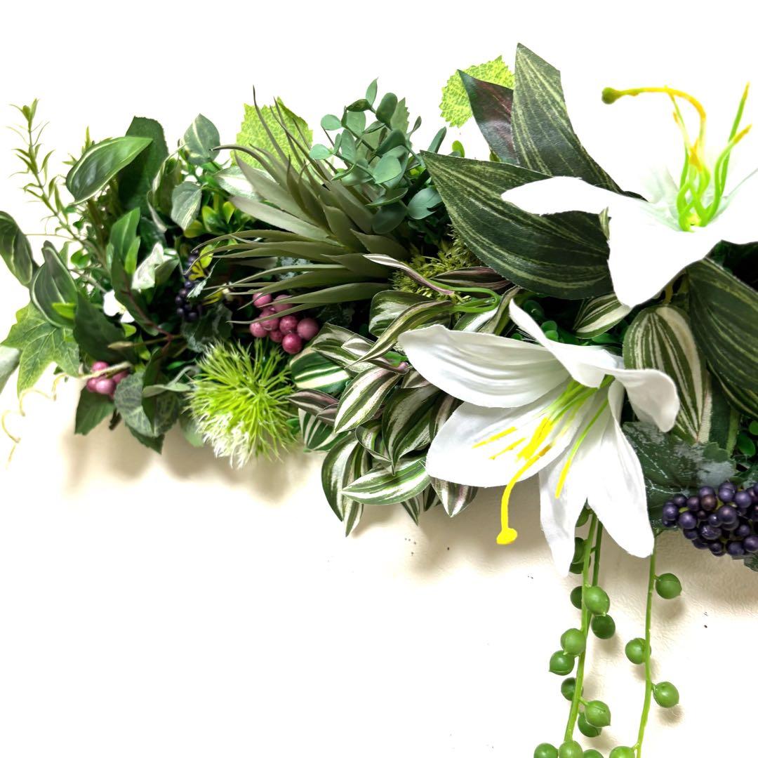 光触媒加工フェイクグリーンウォールグリーンお花と共に♡リリー♡